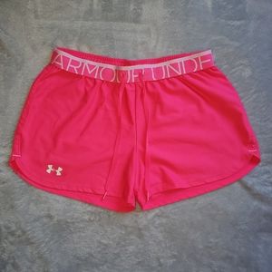 Under Armour Women's Athletic Shorts Neon sz M